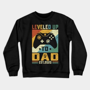 Vintage Leveled Up To Dad Est.2020 Crewneck Sweatshirt